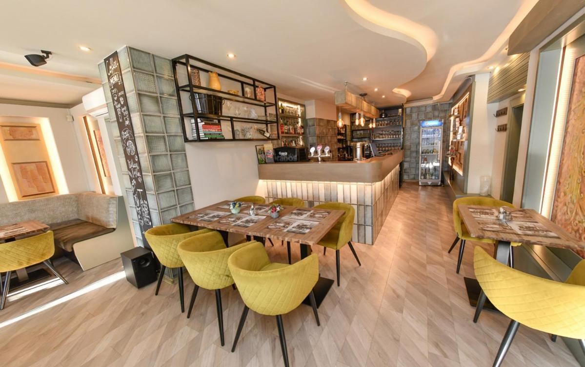 Portre Panzio Hotel Koszeg Ngoại thất bức ảnh