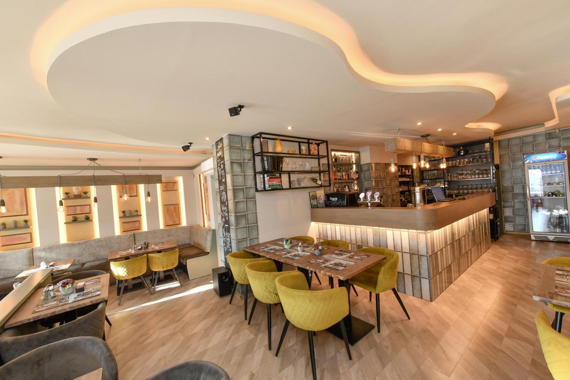 Portre Panzio Hotel Koszeg Ngoại thất bức ảnh