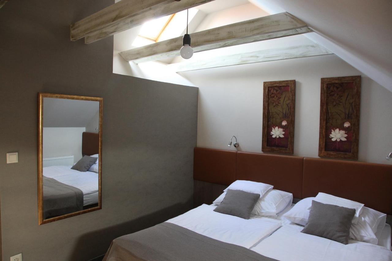 Portre Panzio Hotel Koszeg Ngoại thất bức ảnh
